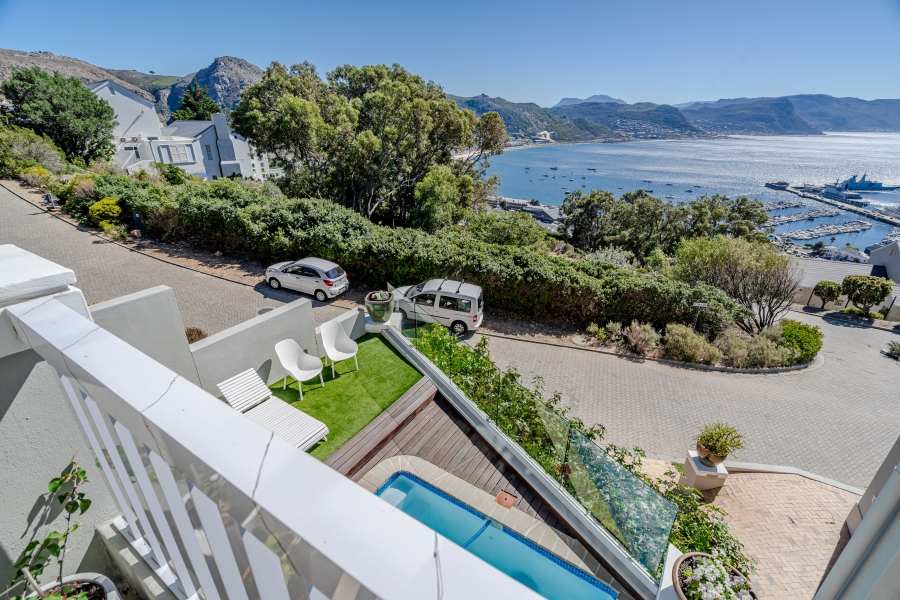 4 Bedroom Property for Sale in Simons Kloof Western Cape